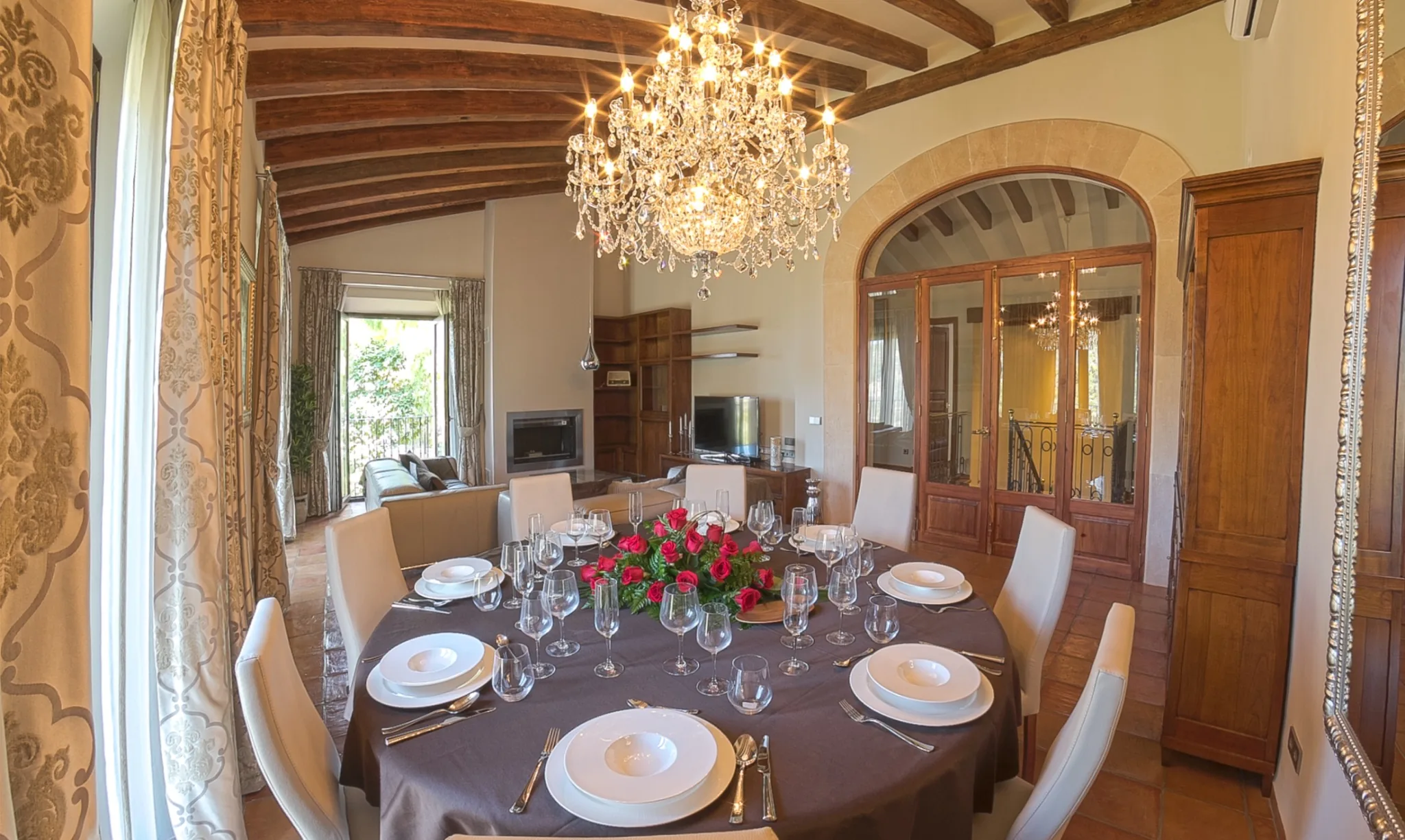 Can Sarales living & dining with chandelier